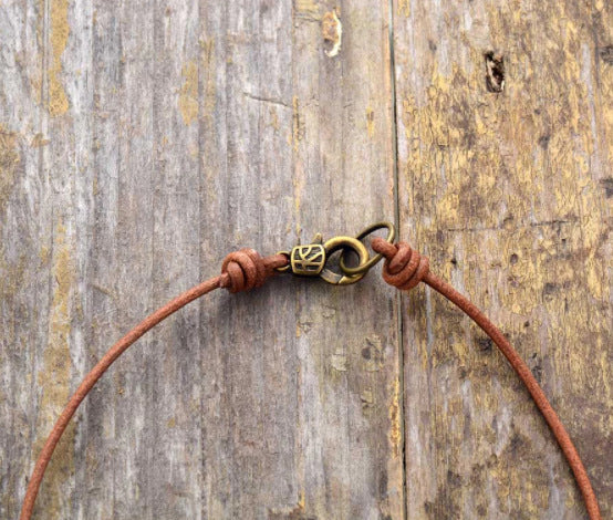 Unisex Vintage Turquoise Pendant Simple Ethnic Style Necklace